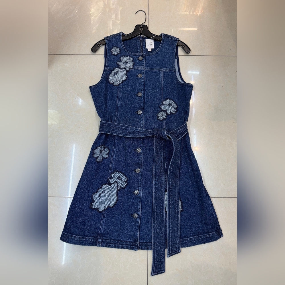 Cinq à Sept Marsha Floral Appliqué Mini Denim Dress - Picture 4 of 11